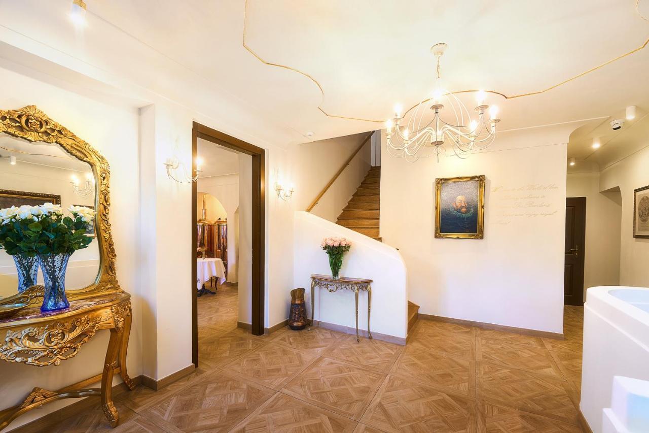 Spa Beerland Chateaux - U Zlate Hrusky / At Golden Pear Praha Bagian luar foto